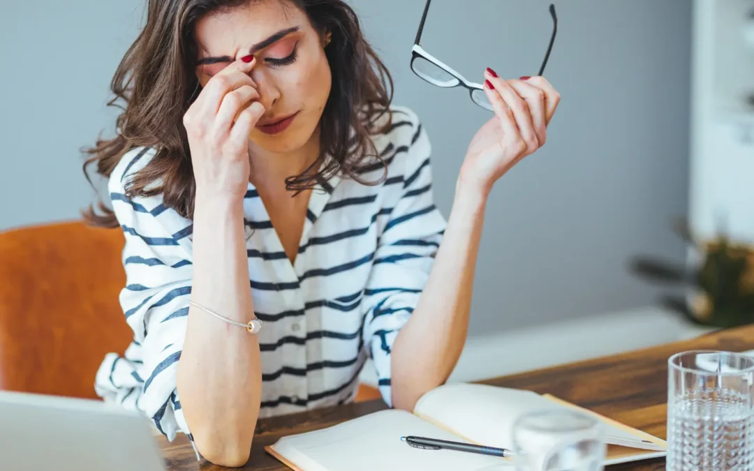 Cómo manejar el estrés laboral: 7 técnicas que funcionan de verdad